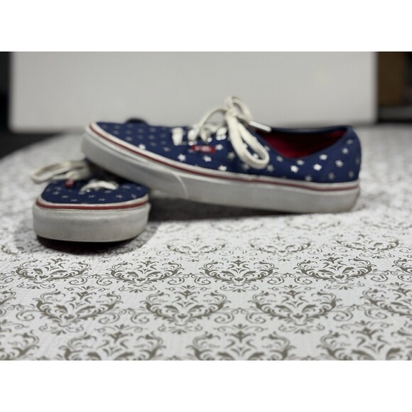 VANS Other - Vans Unisex Athletic Shoes Blue White Stars Low Top Lace Up Sneakers M 8 W‎ 9.5